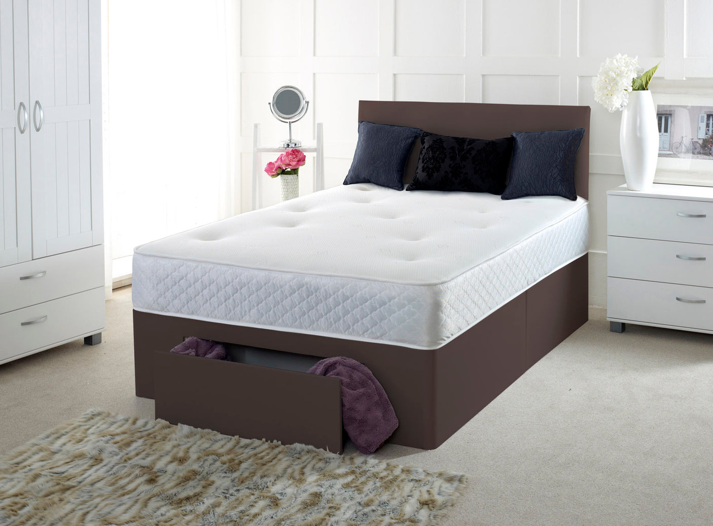 Plain Cassie Divan Bed Set With Memory Sprung Mattress And Headboard