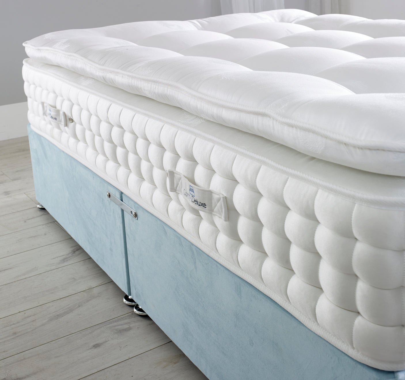 Sultan Hand Side Stitched Pillowtop Pocket Mattress