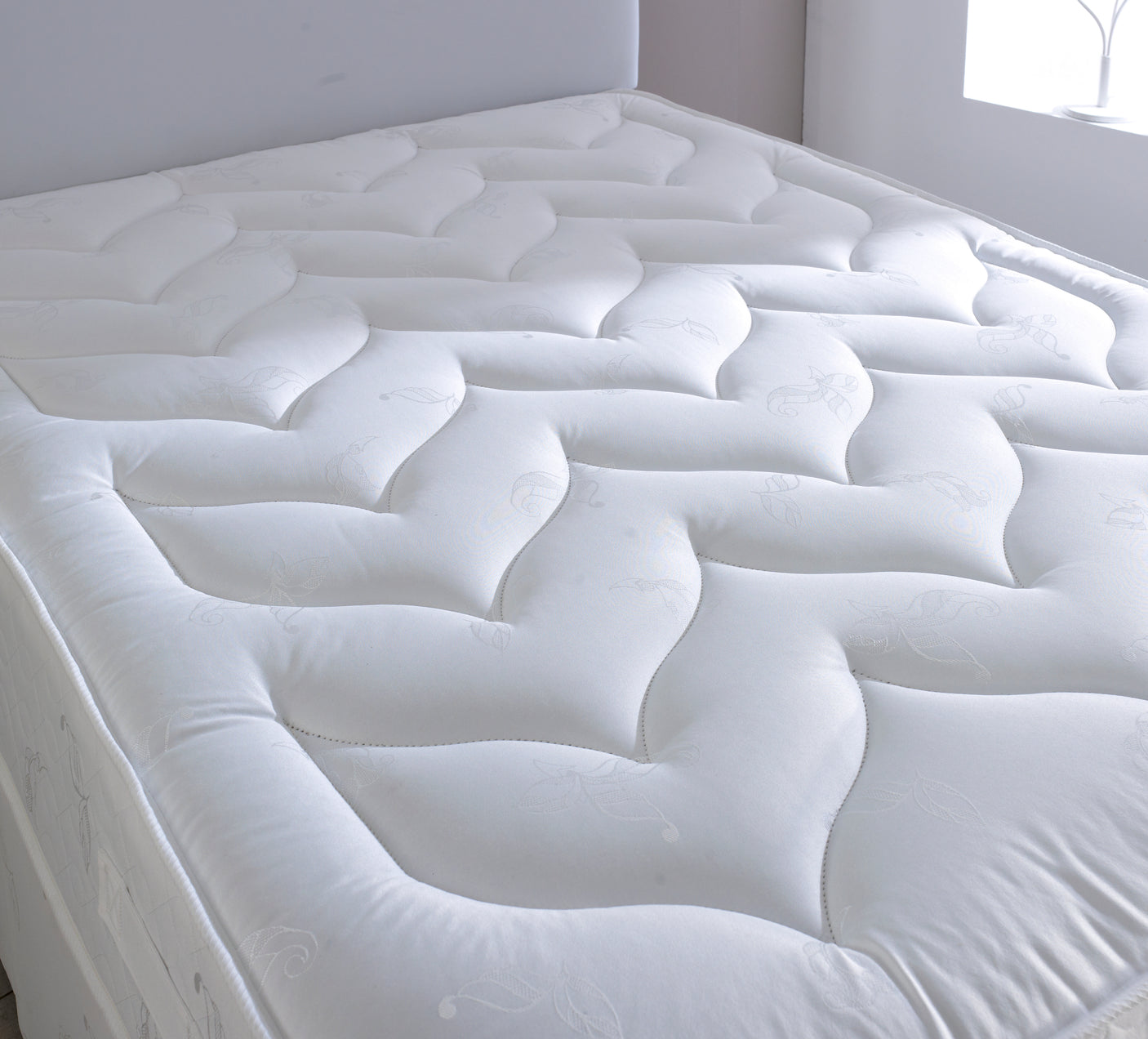 Windsor Divan Bed Set With Orthopaedic Medium Firm Mattress And Headboard