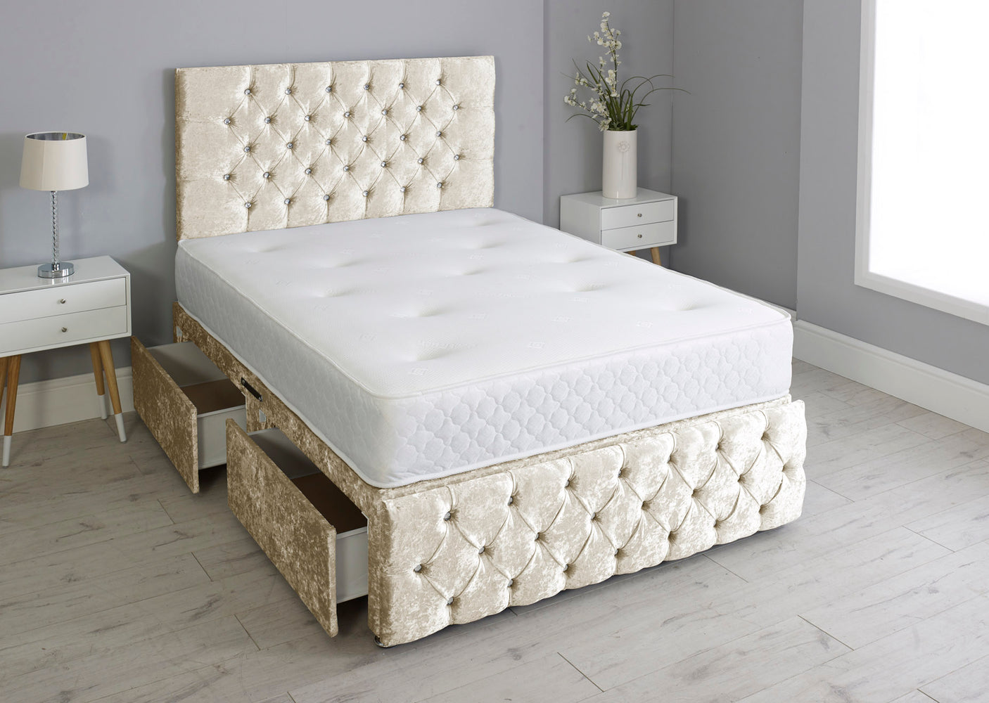 Milly Chesterfield Divan Bed Set With Footboard And Memory Orthopaedic Mattress