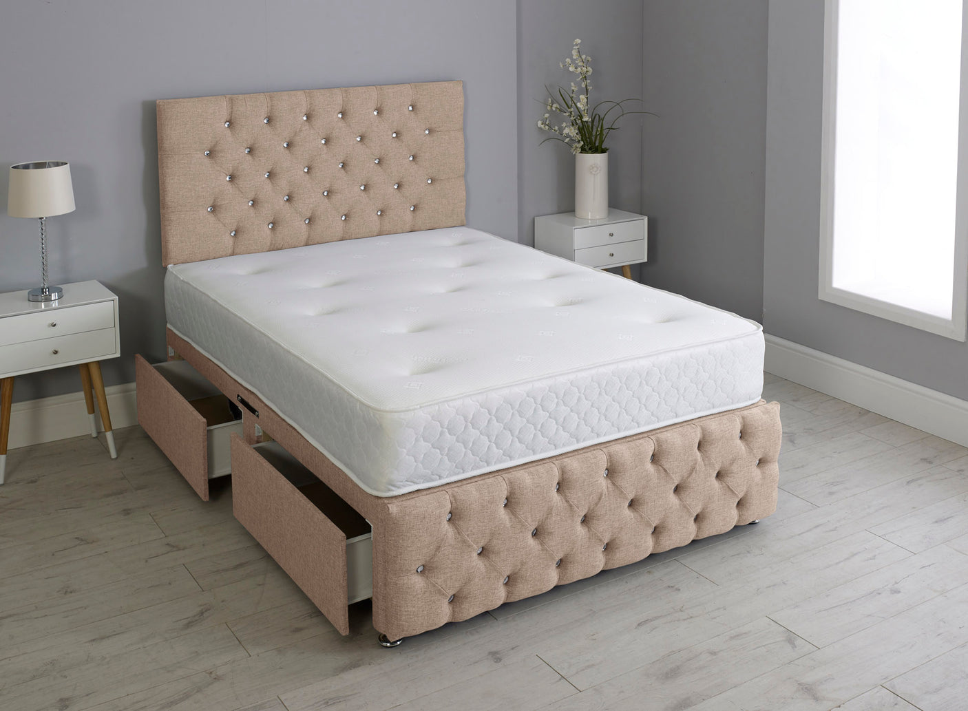 Milly Chesterfield Divan Bed Set With Footboard And Memory Orthopaedic Mattress