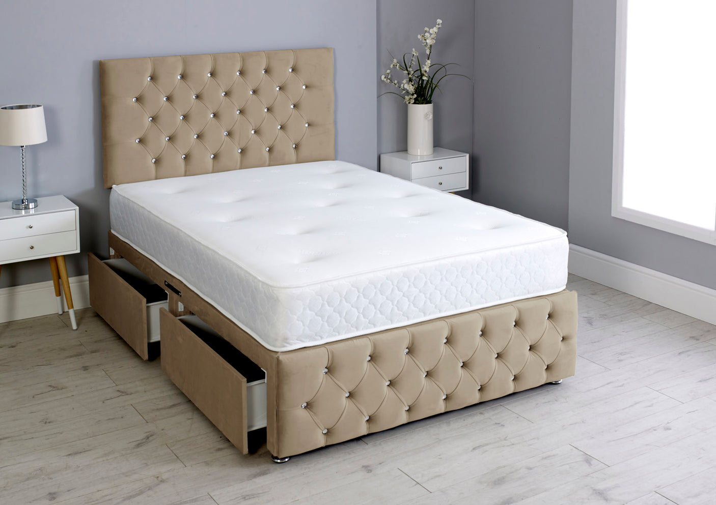 Milly Chesterfield Divan Bed Set With Footboard And Memory Orthopaedic Mattress