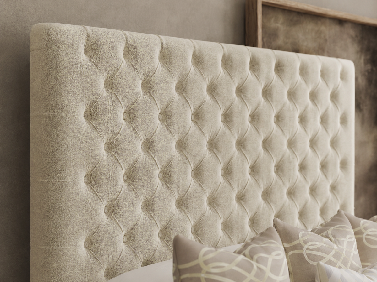 Aurelia Chesterfield TV Bed