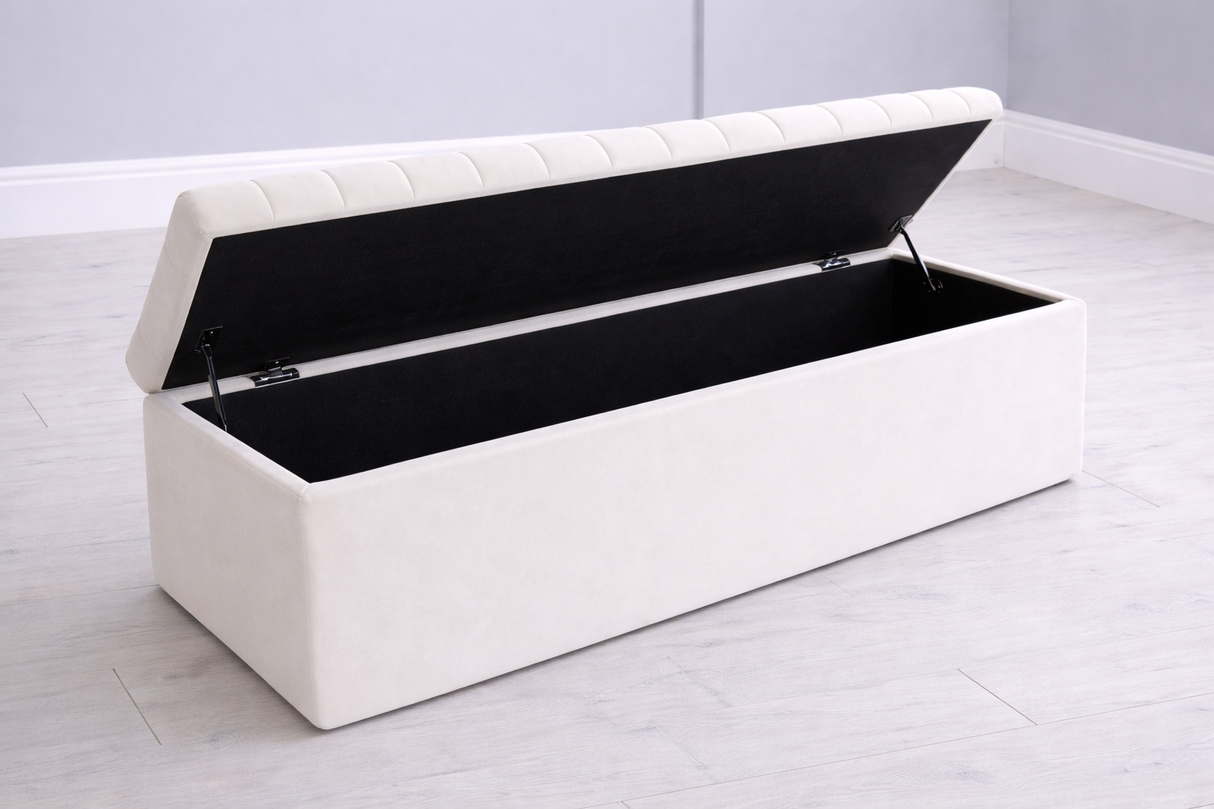 Chesterfield Padded Ottoman Blanket Box – view 2