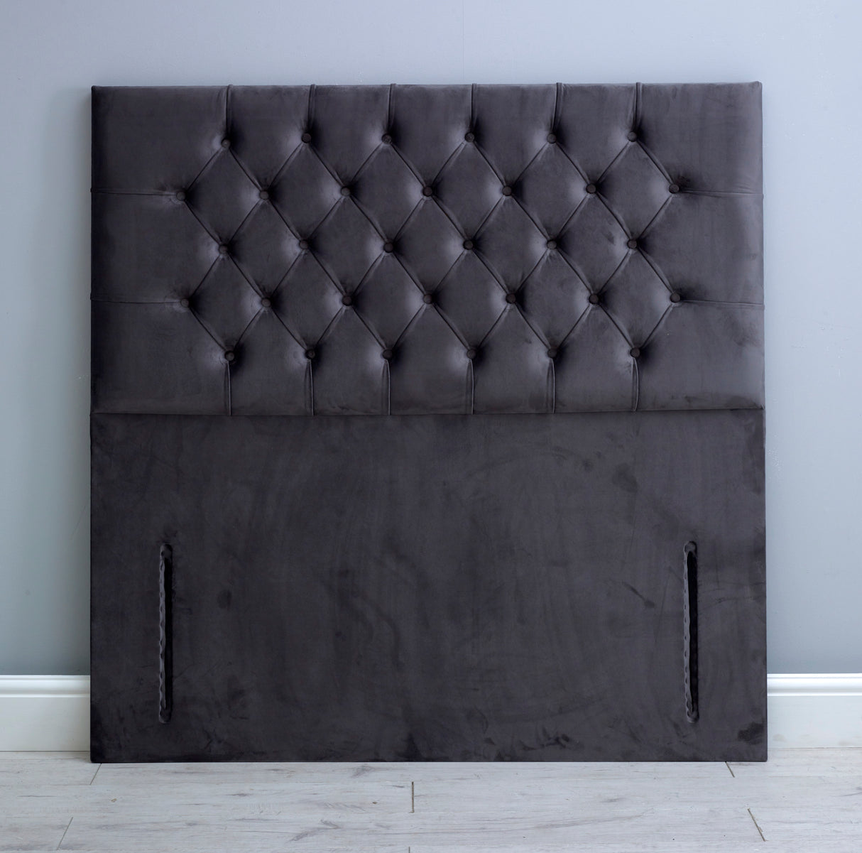 Chesterfield Floor Standing Headboard 54"