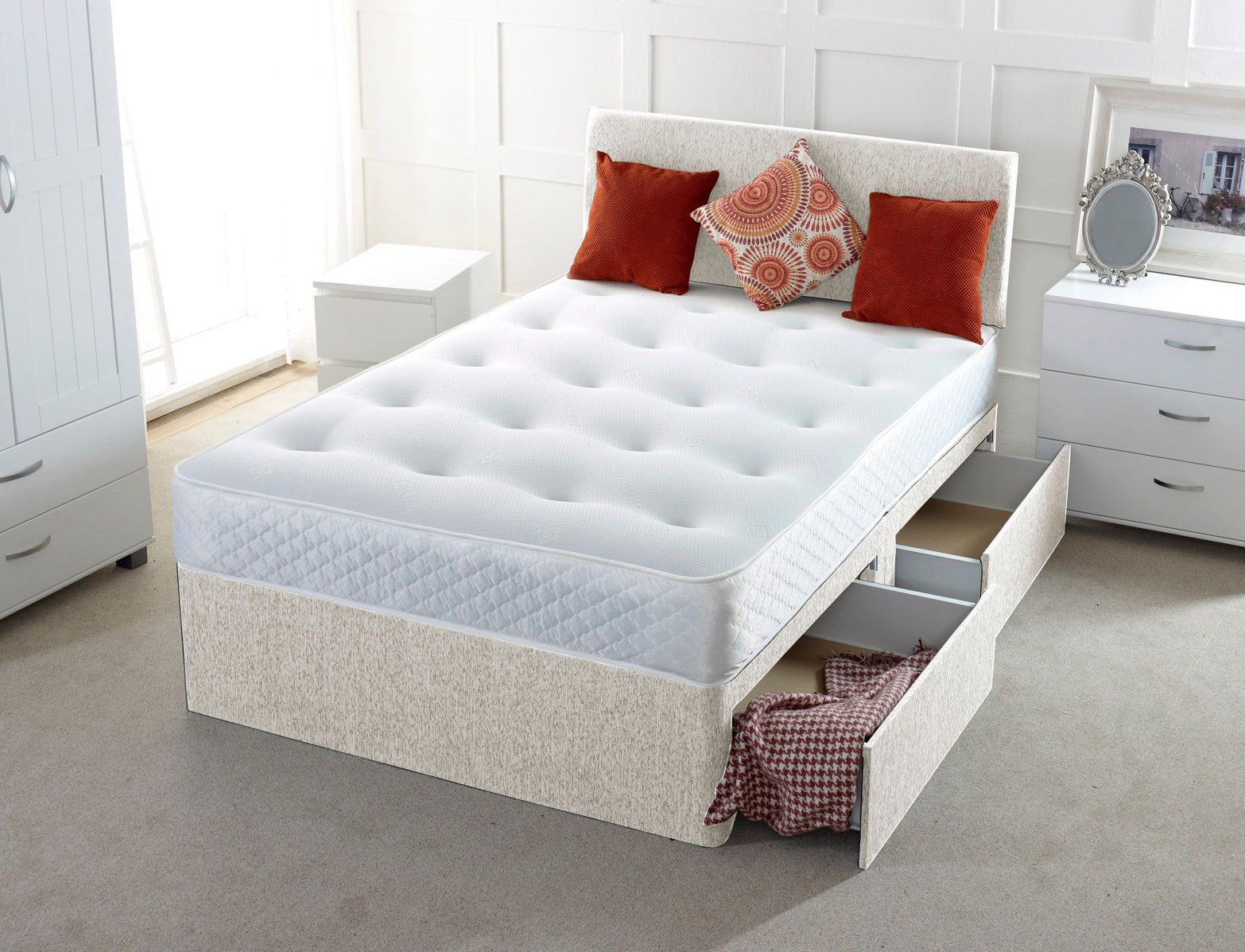 Plain Cassie Divan Bed Set With Memory Sprung Mattress And Headboard