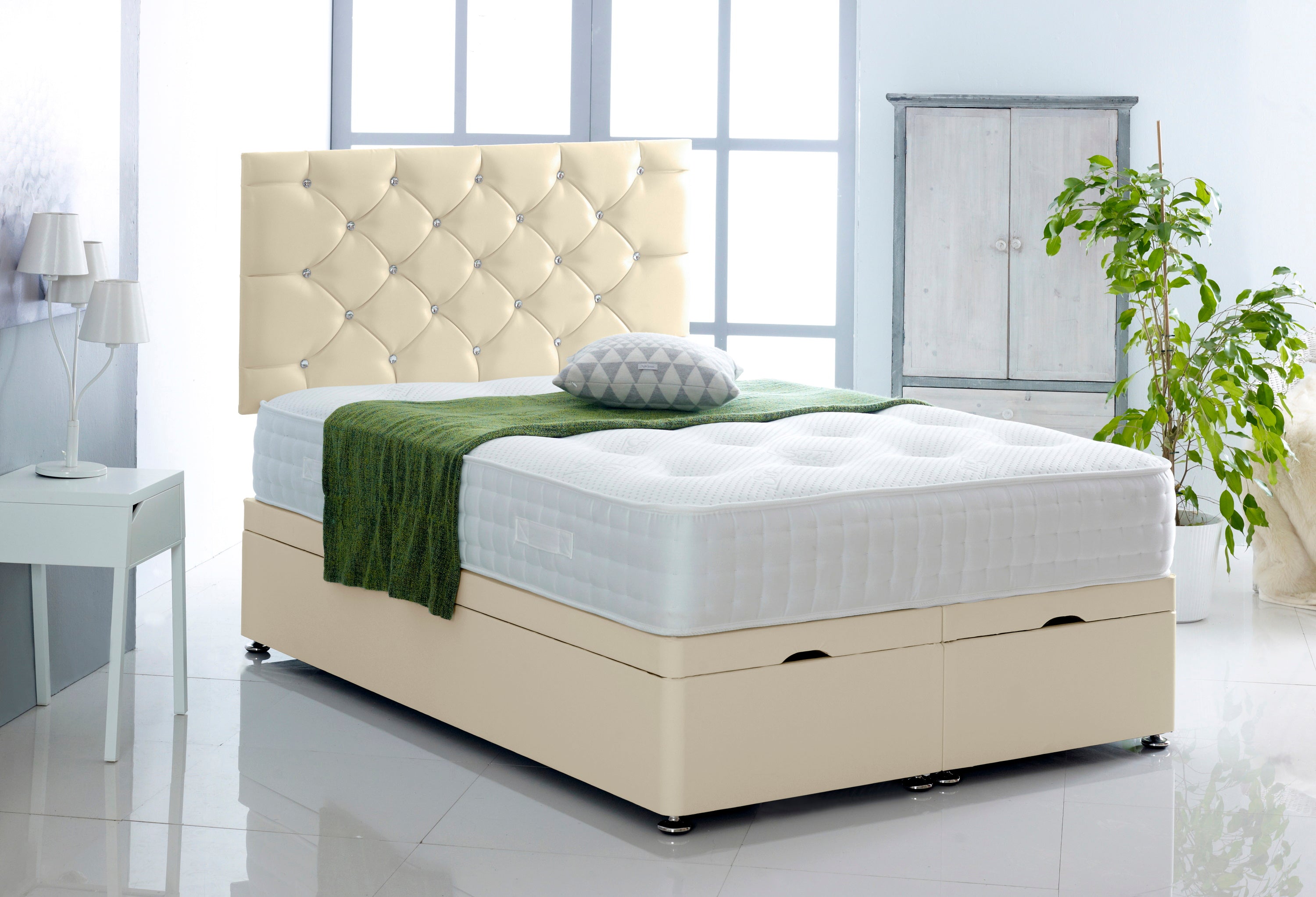 Faux Leather Ottoman Storage Divan Bed With Chesterfield Headboard