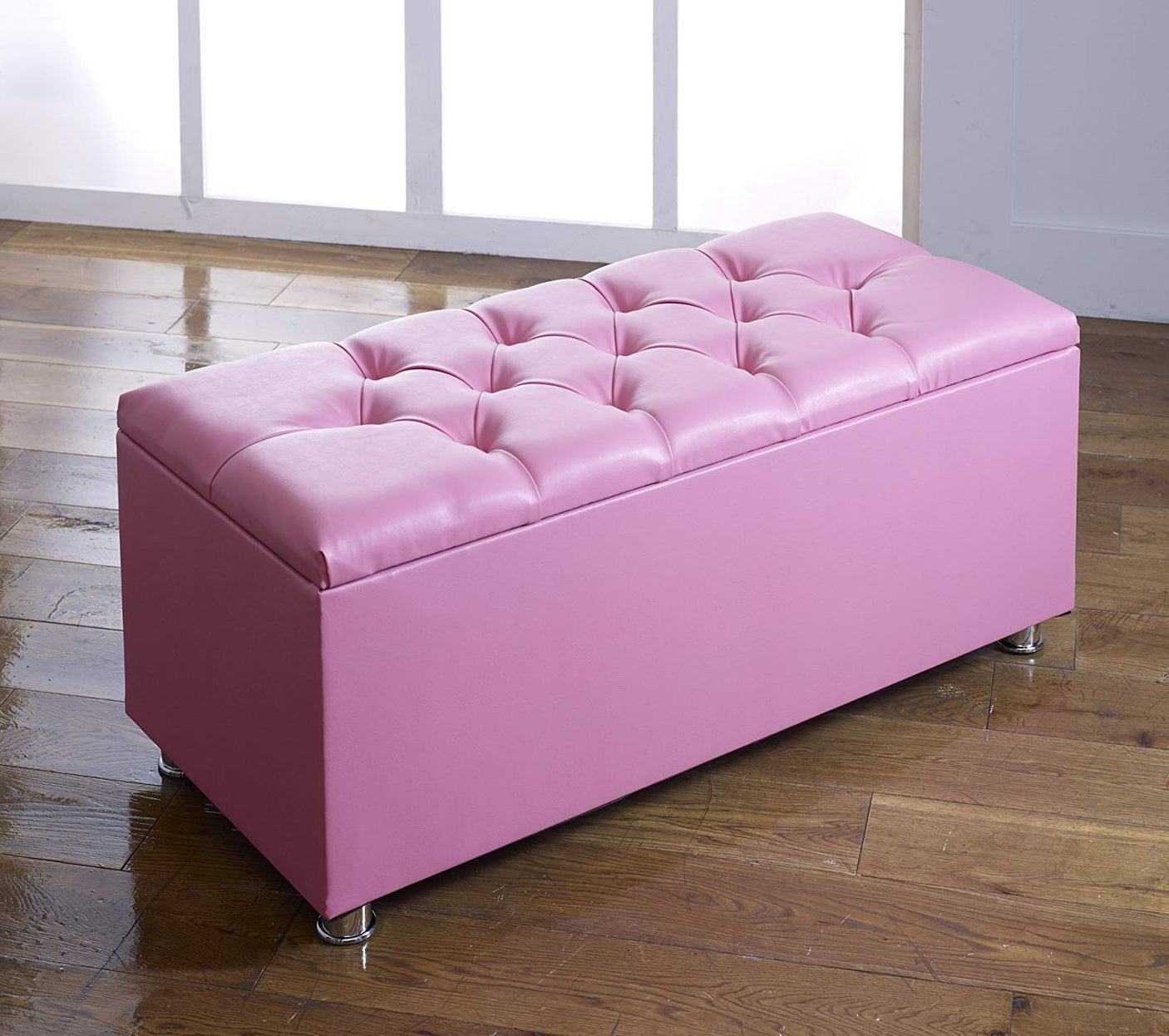 Chesterfield Gas Lift Ottoman Blanket Storage Box