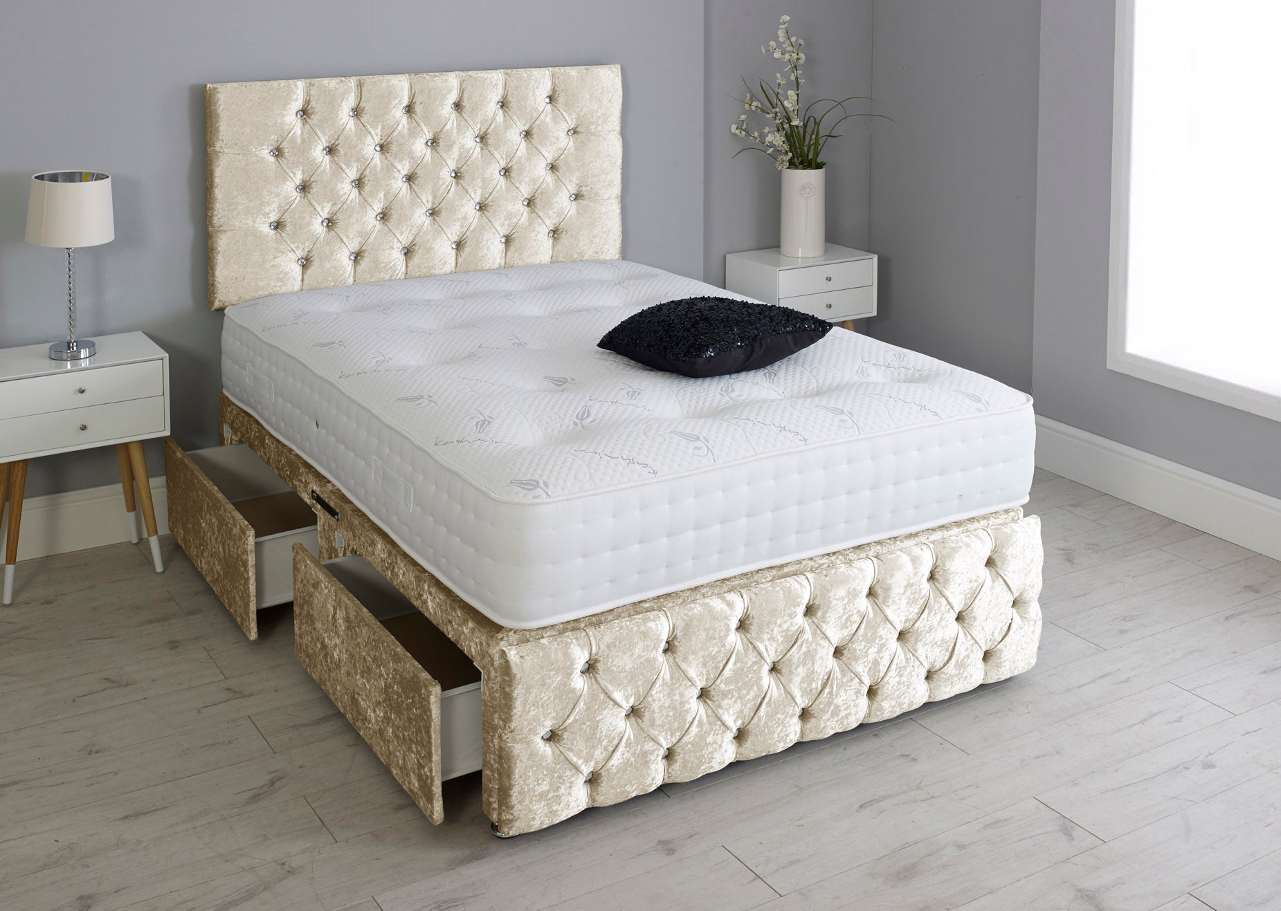 Milly Chesterfield Divan Bed Set With Footboard And Pocket Memory Mattress And Headboard