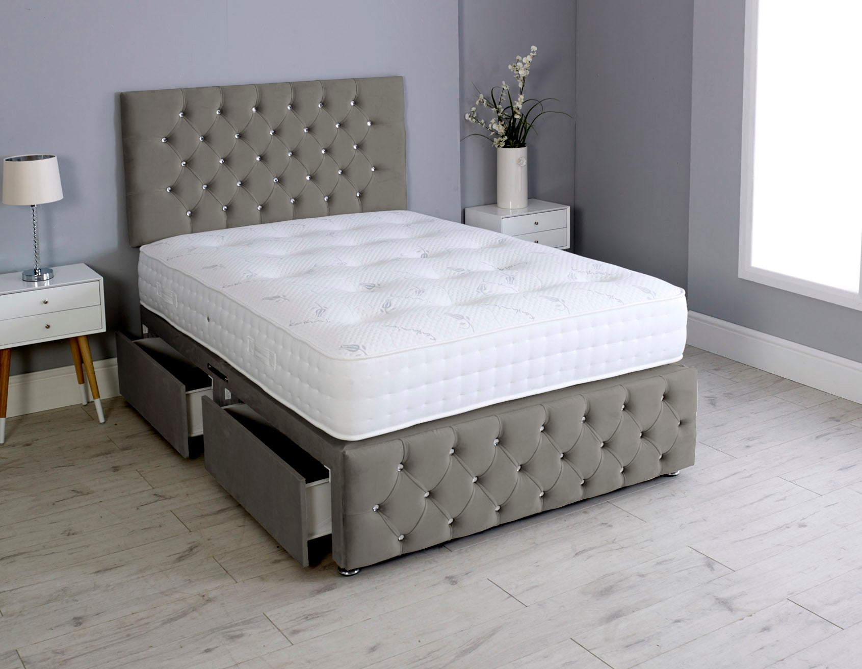 Milly Chesterfield Divan Bed Set With Footboard And Pocket Memory Mattress And Headboard