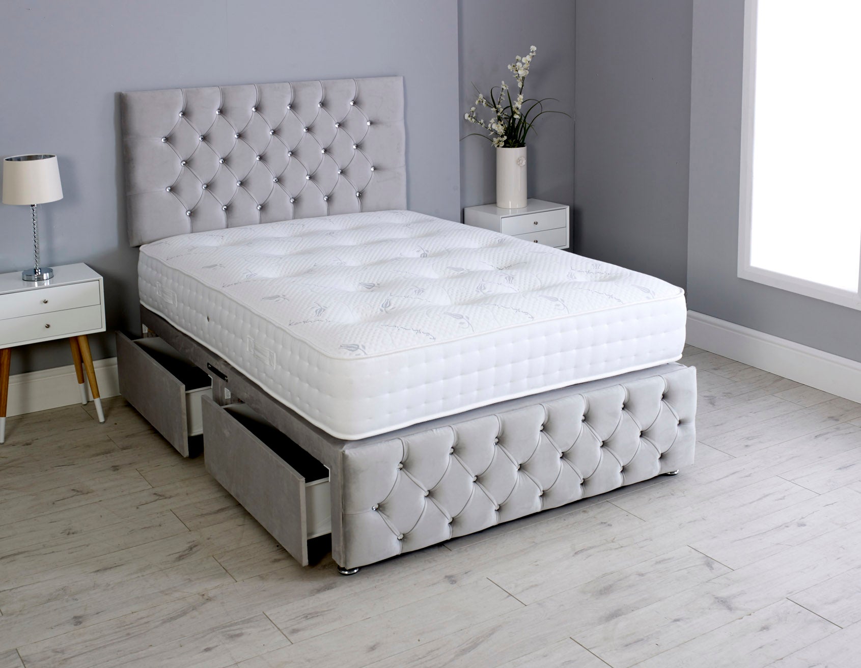 Milly Chesterfield Divan Bed Set With Footboard And Pocket Memory Mattress And Headboard