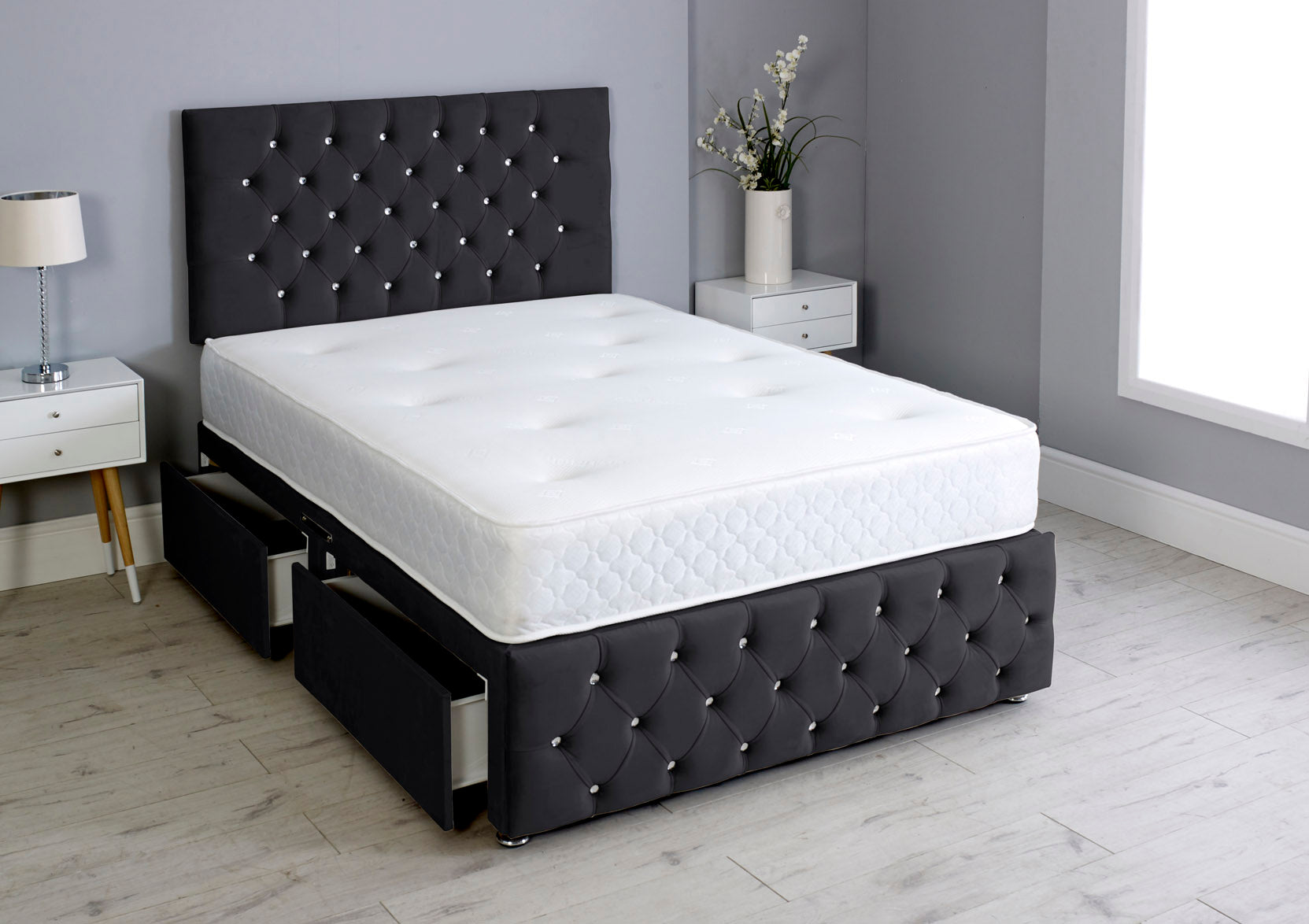Milly Chesterfield Divan Bed Set With Footboard And Memory Orthopaedic Mattress