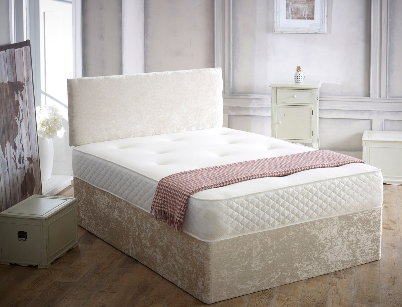 Plain Cassie Divan Bed Set With Memory Sprung Mattress And Headboard